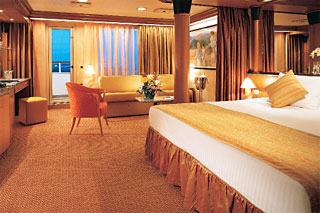 Suite cabin on Carnival Imagination