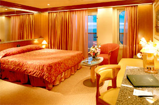 Suite cabin on Carnival Freedom