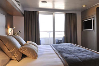 Suite cabin on L'Austral 835