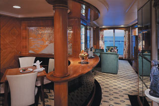 Suite cabin on Norwegian Spirit