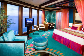 Suite cabin on Norwegian Gem