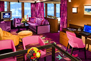 Suite cabin on Norwegian Jade