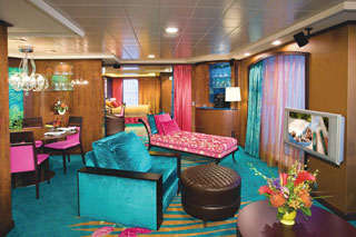 Suite cabin on Norwegian Jade