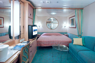 Inside cabin on Voyager of the Seas