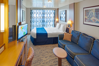Balcony cabin on Jewel of the Seas