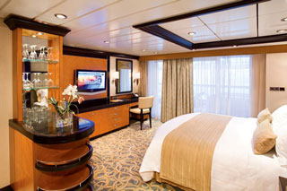 Suite cabin on Freedom of the Seas