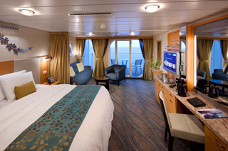 Suite cabin on Allure of the Seas