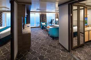 Suite cabin on Harmony of the Seas