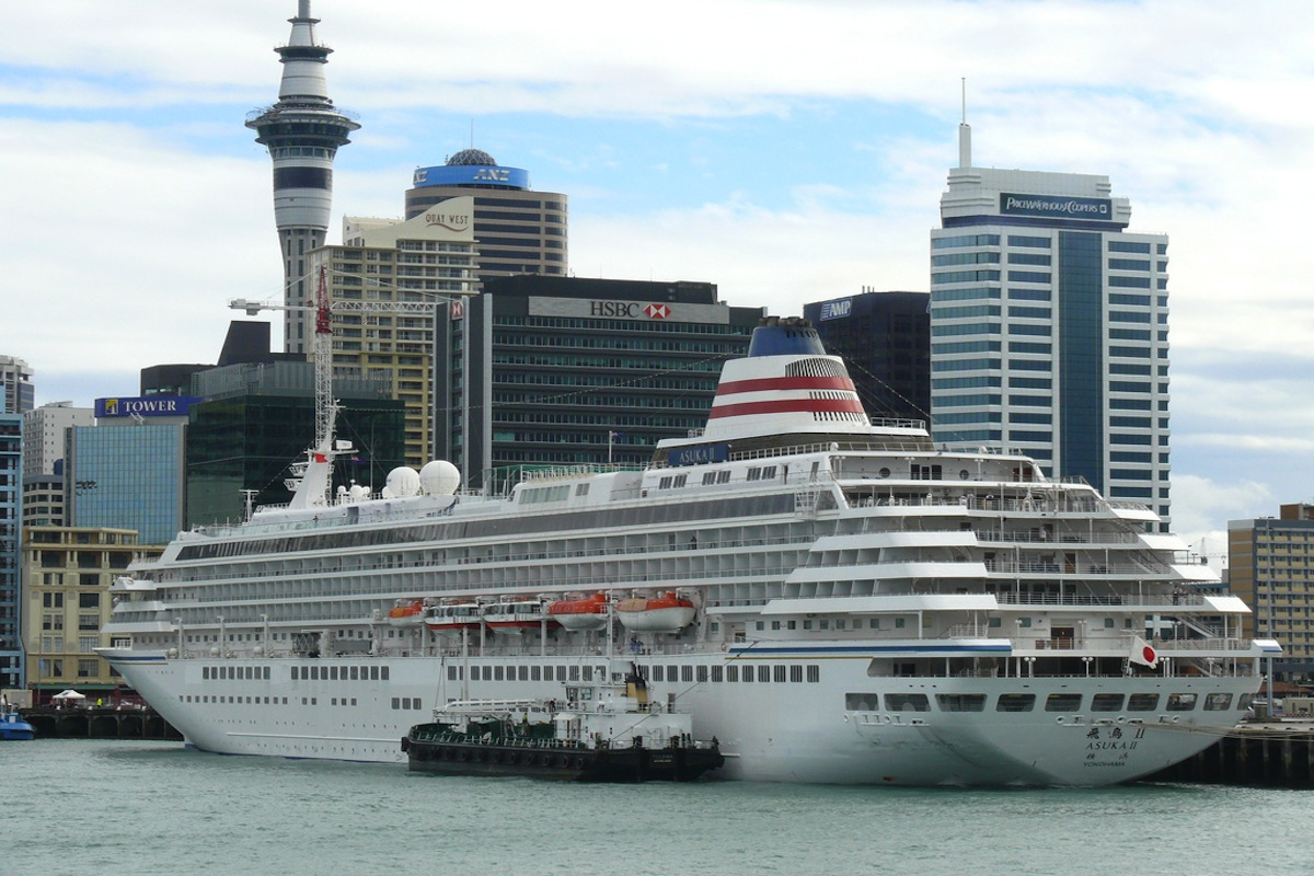 Cruise deals london uk