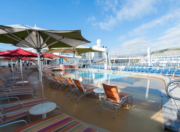 Argonaut Pool on Carnival Valor